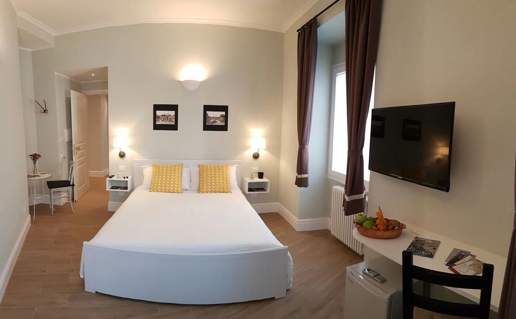 Roman Suite Guest House Exterior photo